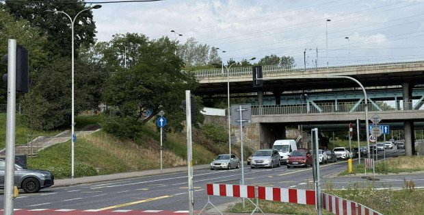 Śmiertelny wypadek na Wisłostradzie. Nie żyje motocyklista