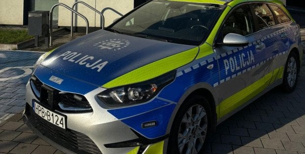 Spalone zwłoki kobiety w aucie pod Garwolinem. Są wyniki sekcji zwłok