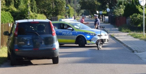 Seria wypadków na hulajnogach elektrycznych. Policja z ważnym apelem