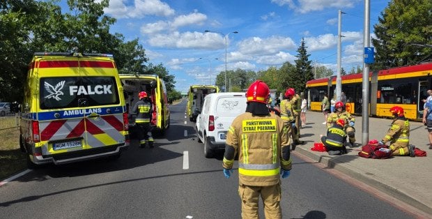 Wypadek na Marymonckiej. Zmarła druga osoba potrącona na pasach