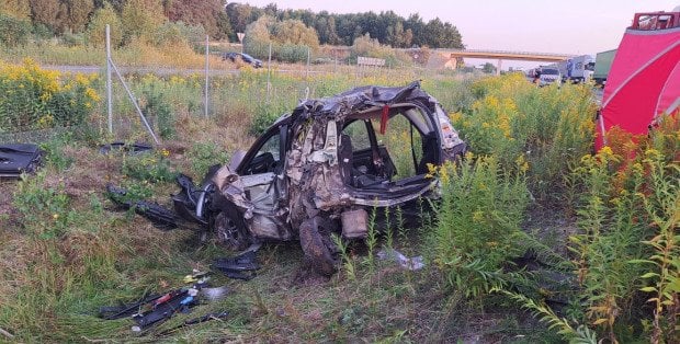 Tragiczny wypadek na S17. Dwie osoby nie żyją