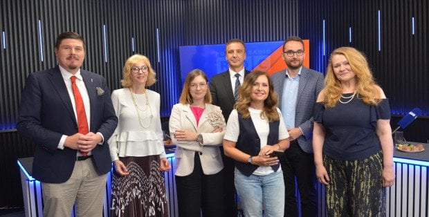 Politycy w „Bez ogródek” o spotkaniu Trump-Putin: Media rosyjskie pękają z dumy