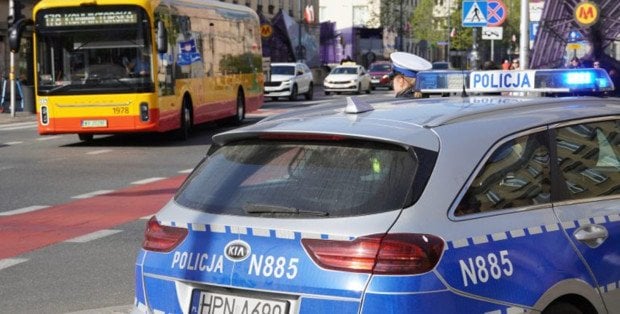 Byli pijani i potrącili kobietę w centrum Warszawy. Dwaj obcokrajowcy zatrzymani