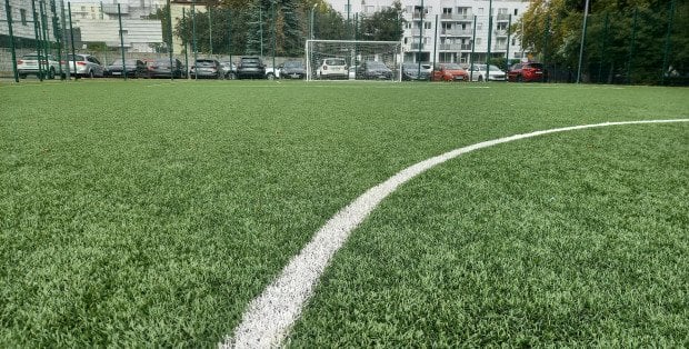 Szkoły czekają na uczniów. Jak wygląda sytuacja na Mazowszu?