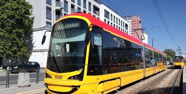 Koniec utrudnień na trasach wielu warszawskich tramwajów