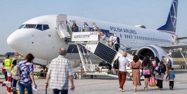 Lotnisko Warszawa-Radom zostało otwarte. Parametry dla drogi startowej są ograniczone