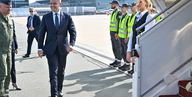 Today, the president   of the Republic of Poland, Karol Nawrocki, will meet with Donald Trump