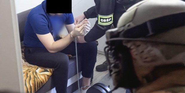 CBŚP rozbiło gang handlarzy narkotyków na Mazowszu