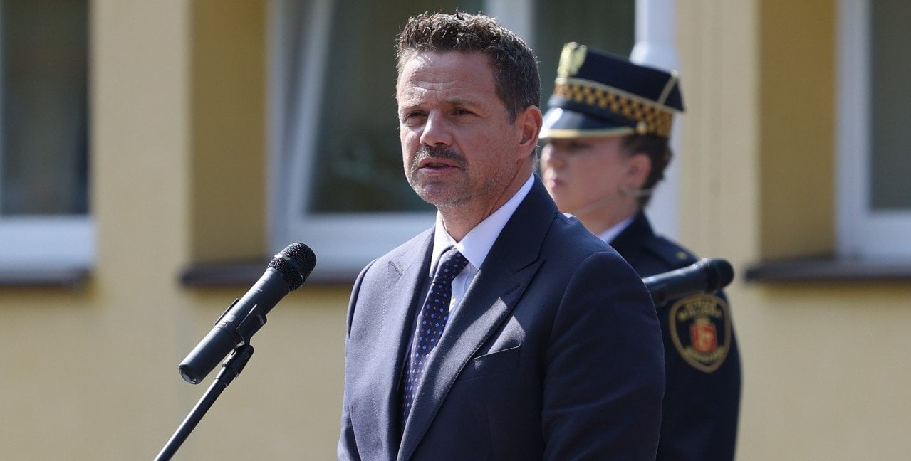 Prezydent Warszawy unika jasnej odpowiedzi ws. nocnej prohibicji, Bielany chcą pilotażu