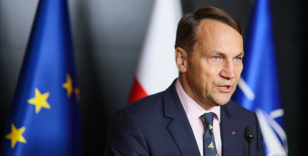 Szef MSZ: Wtargnięcie dronów nad Polskę to nie była pomyłka