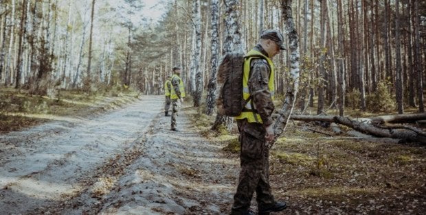 Wojsko szuka drona pod Warszawą. W akcji 60 żołnierzy WOT