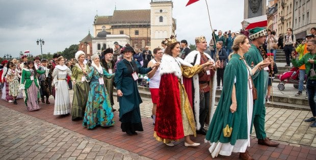 Dziś ulicami Warszawy przejdzie Orszak Dziejów