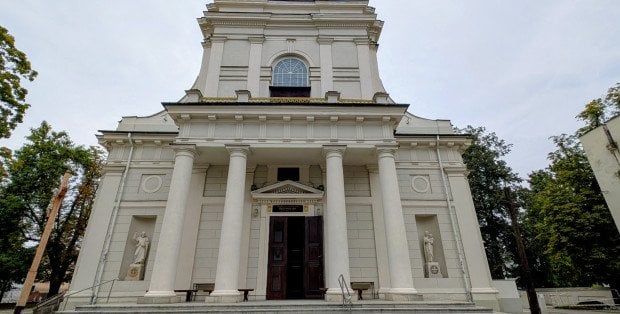 „To Święty Graal naszego kościoła”. Niezwykłe odkrycie w Siedlcach