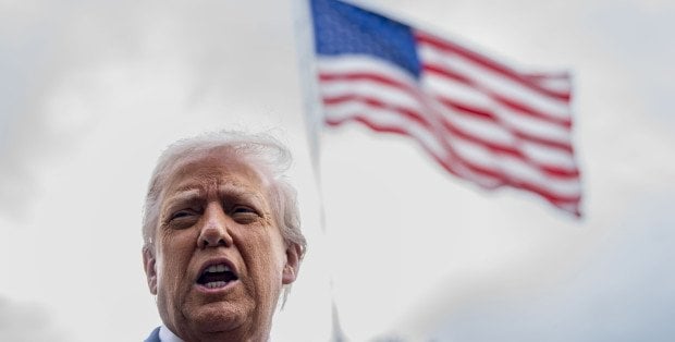 D. Trump wzywa prezydenta Ukrainy do zawarcia układu z Rosją