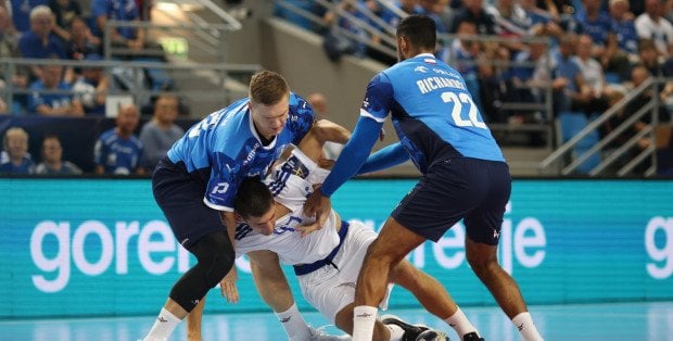 LM piłkarzy ręcznych. Orlen Wisła pokonała HC Zagrzeb 30:27
