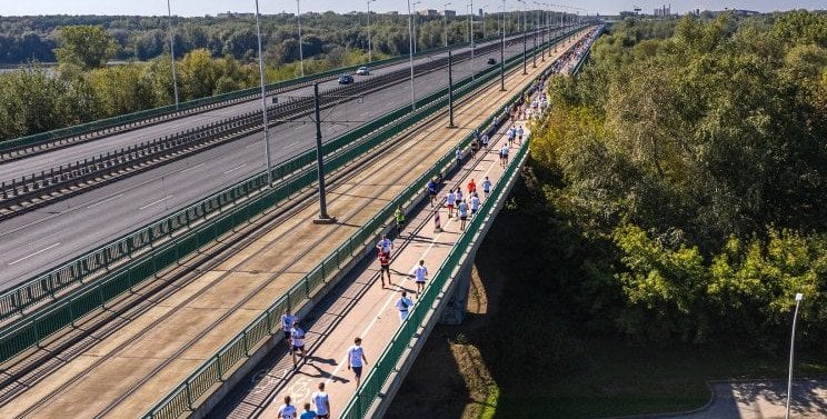 9. „Bieg przez Most” na Białołęce. Utrudnienia w ruchu [SPRAWDŹ]
