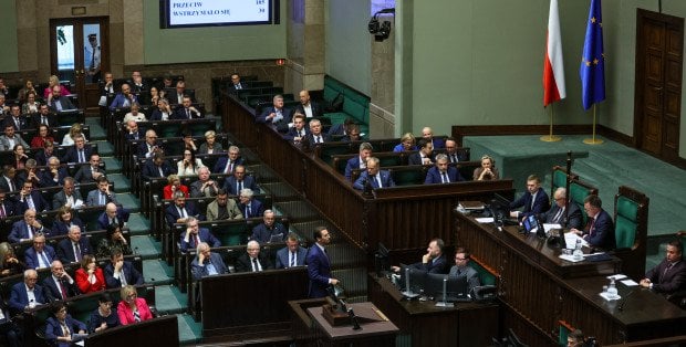 Będą zmiany w naliczaniu stażu pracy. Sejm przyjął poprawki