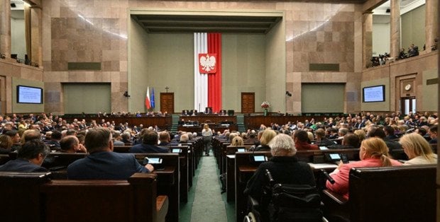 Projekt budżetu na przyszły rok wpłynął do Sejmu. Rekordowe wydatki na jeden sektor