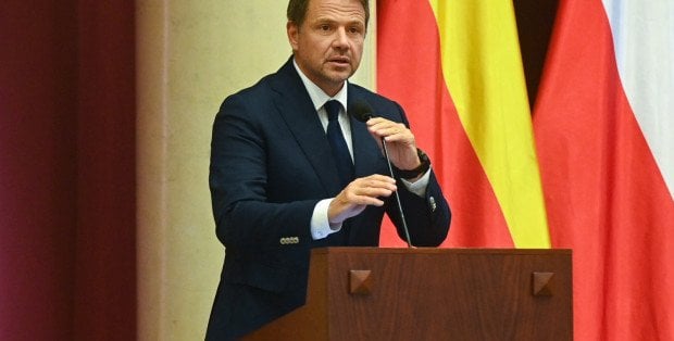 Rada Warszawy za pilotażem nocnej prohibicji w Śródmieściu i na Pradze Północ