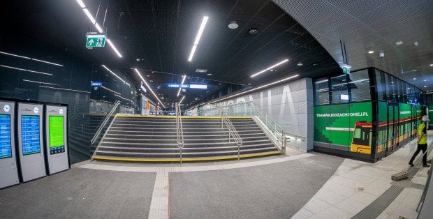 Tunel w Warszawie Zachodniej czeka na otwarcie. Teraz czas na ruch PKP PLK