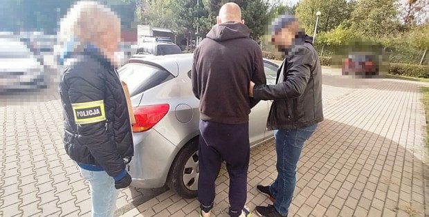 Miał ugodzić nożem 52-latka na Białołęce. Usłyszał już zarzuty