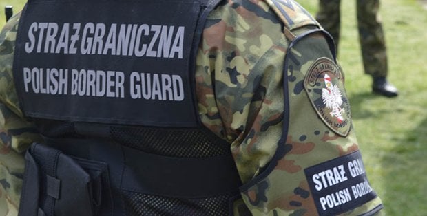 Atak na dwóch funkcjonariuszy Straży Granicznej. Mają poważne obrażenia