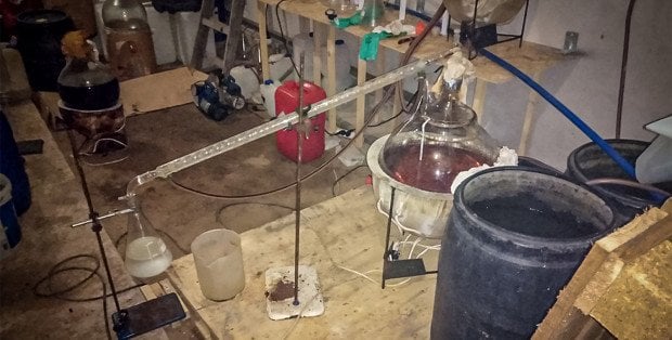 CBŚP rozbiło szajkę, mającą produkować i handlować amfetaminą