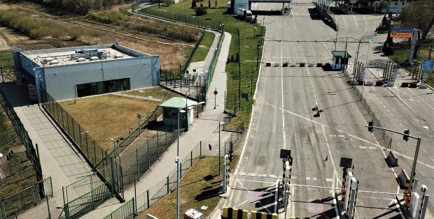 System rejestrujący wjazd i wyjazd cudzoziemców spoza UE rusza w niedzielę