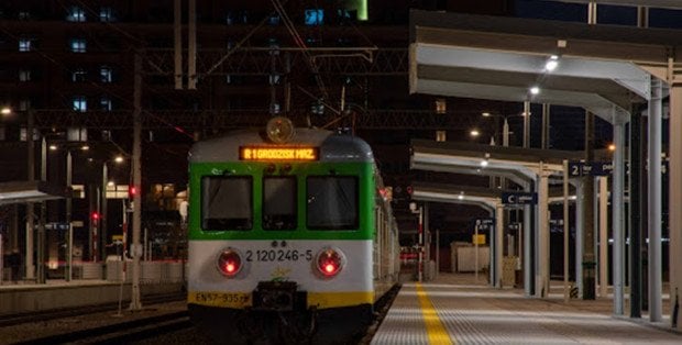 Wypadek na torach pod Pruszkowem. Są utrudnienia w ruchu pociągów