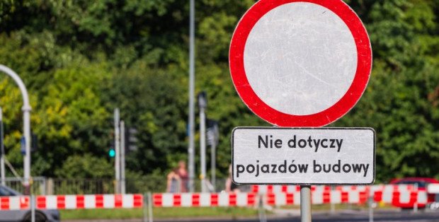 Roboty drogowe na Dewajtis. Przez tydzień bez dojazdu na UKSW