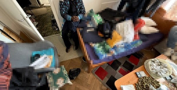 Obcokrajowiec zatrzymany za handel narkotykami. Jego żona odpowie za ich posiadanie