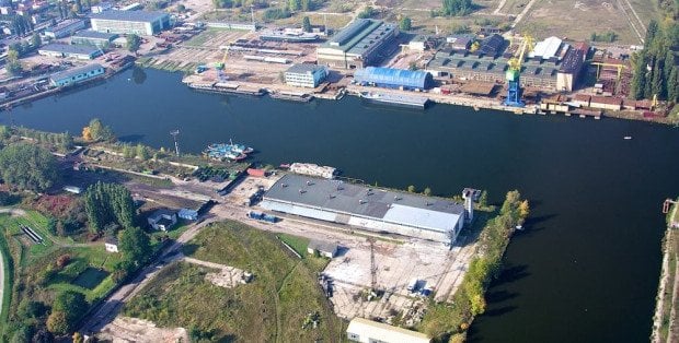 „Nie powinna być zniszczona”. Odbyły się konsultacje ws. przyszłości Stoczni Rzecznej