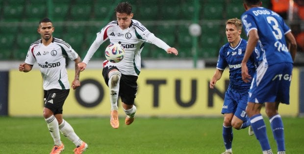 Legia Warszawa vs Lech Poznań. Remis na stadionie przy Łazienkowskiej [WYNIK]