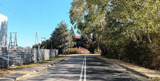 Dwie ulice w Wilanowie do remontu. Zamiast betonowych płyt będzie asfalt