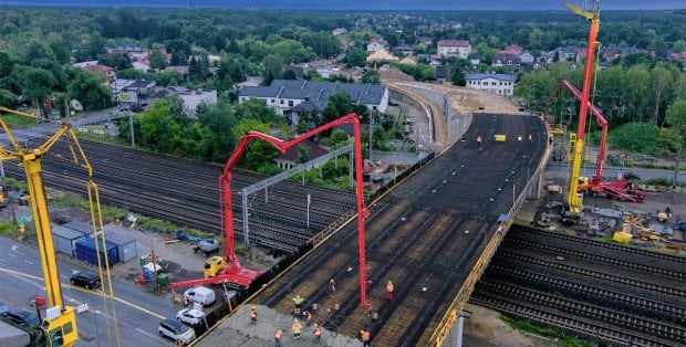 Ma być wygodniej i szybciej. Dziś otwarcie wiaduktu w Rembertowie