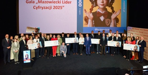 „Mazowiecki Lider Cyfryzacji”. Najciekawsze inicjatywy AI w szkołach nagrodzone