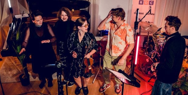 Room in Bloom – koncertowy cykl RDC. Jest nowe nagranie. Co w kolejnych odsłonach?