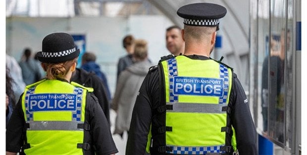 Wielka Brytania. Dziesięć osób w szpitalu po ataku nożownika w pociągu