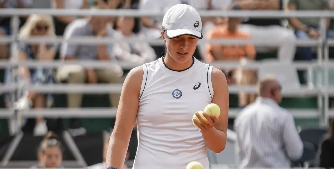 Iga Świątek przegrała 6:3 w drugim meczu WTA Finals