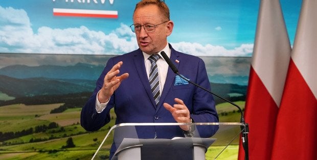 R. Telus nie wiedział o sprzedaży działki w Zabłotni? Wiceminister rolnictwa: Trudno w to uwierzyć