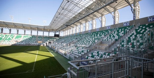 Kibice Radomiaka czekali na to 8 lat. Stadion przy Struga ma już wszystkie trybuny