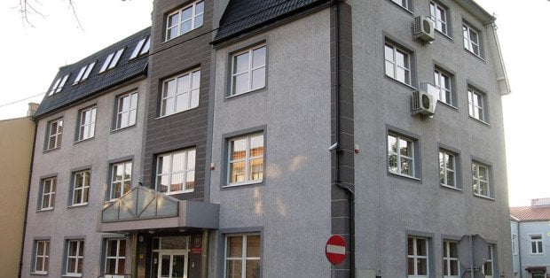 Zaatakował nożem swoich szkolnych kolegów. Jest apelacja prokuratury od wyroku Alberta G.