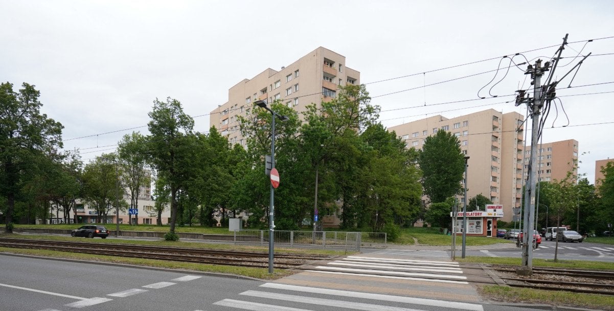 Bezpieczniej na Powstańców Śląskich. Na skrzyżowaniu będzie sygnalizacja