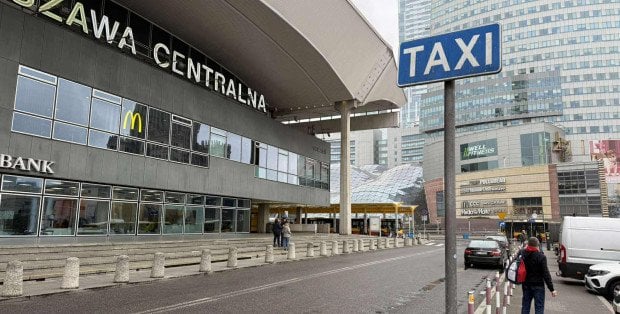 Remont Dworca Centralnego problemem dla taksówkarzy. „To było do przewidzenia”