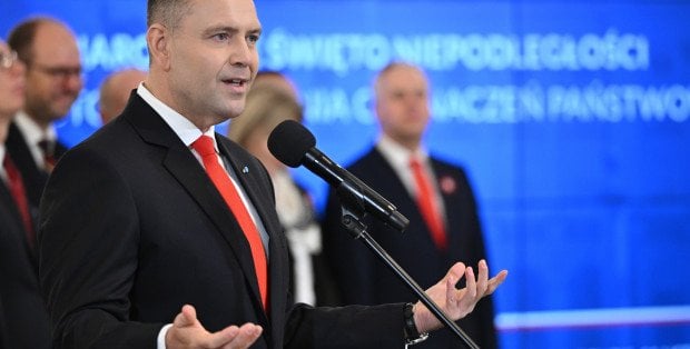 Prezydent K. Nawrocki przyznał państwowe odznaczenia. „Najwybitniejszym obywatelom”