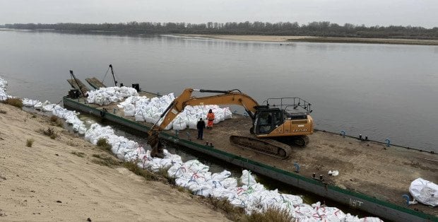 Krok w kierunku bezpiecznej rzeki. Płock zaczyna pogłębianie Wisły