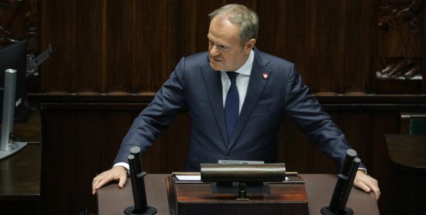 Akty dywersji na kolei. D. Tusk w Sejmie: Ustalono sprawców