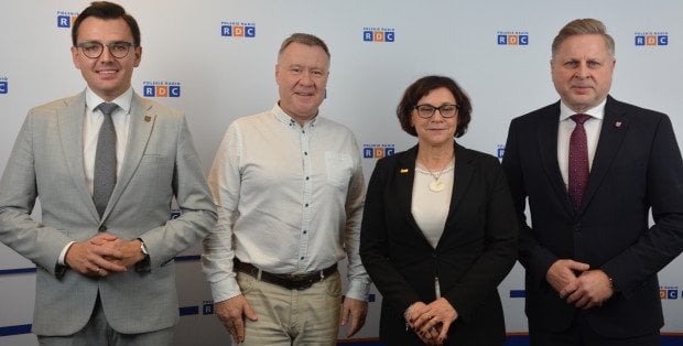 Samorządy chcą rozwoju sieci monitoringu. „Powinno być wsparcie rządu na ten cel”