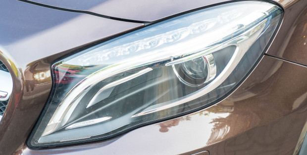 Co ze światłami w samochodzie? Można za darmo sprawdzić ich stan i ustawienia