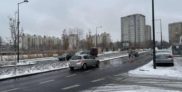 Gołoledź na Mazowszu. IMGW ostrzega przed marznącymi opadami